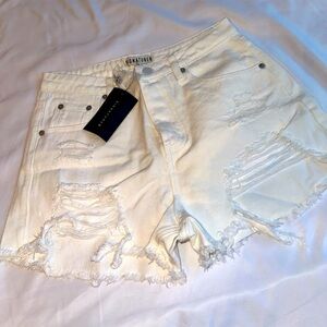 SIGNATURE 8 DISTRESSED WHITE SHORTS